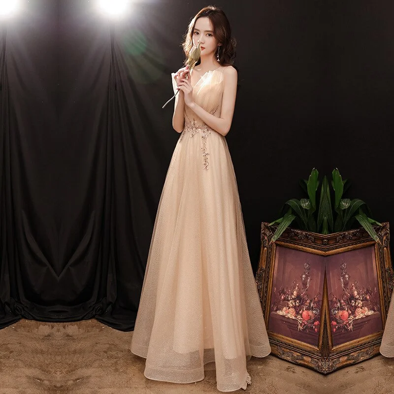 Maxi Dresses with Metallic Thread Embroidery for a Shiny and Luxurious LookFashionSierra - V-Neck Sleeveless Elegant Party Train Dress Maxi Dresses with Metallic Thread Embroidery for a Shiny and Luxurious LookFashionSierra - V-Neck Sleeveless Elegant Party Train Dress