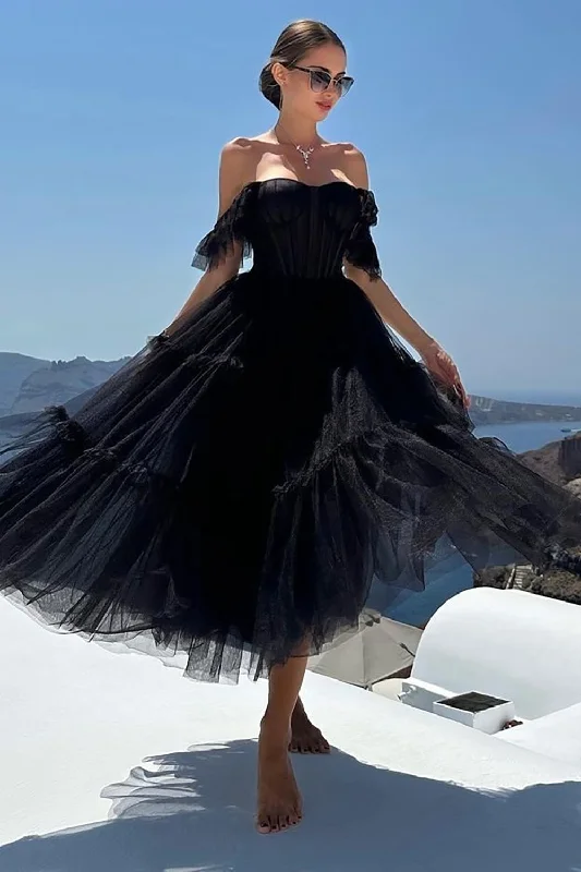 Embroidered Silk Dresses for Ladies' Elegant TouchBlack A-Line Sweetheart Midi Tulle Cocktail Dress Embroidered Silk Dresses for Ladies' Elegant TouchBlack A-Line Sweetheart Midi Tulle Cocktail Dress