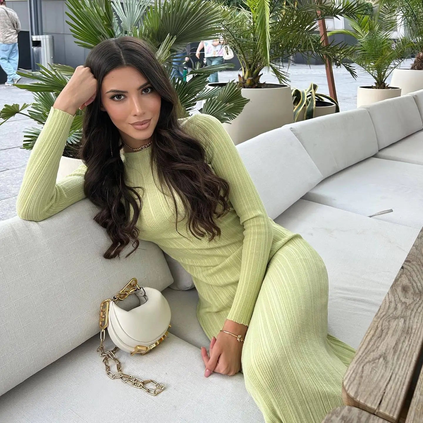 Maxi Dresses for Spring Outings in the CountrysideLong Sleeve Knit High Waist Casual Fashion Elegant Stylish Sexy Charming Maxi Dress Maxi Dresses for Spring Outings in the CountrysideLong Sleeve Knit High Waist Casual Fashion Elegant Stylish Sexy Charming Maxi Dress