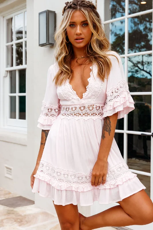 Dresses with Rhinestone Embellishments for Ladies' Luxurious LookKauai V-Neckline Crochet Lace Trim Dress Pink Dresses with Rhinestone Embellishments for Ladies' Luxurious LookKauai V-Neckline Crochet Lace Trim Dress Pink
