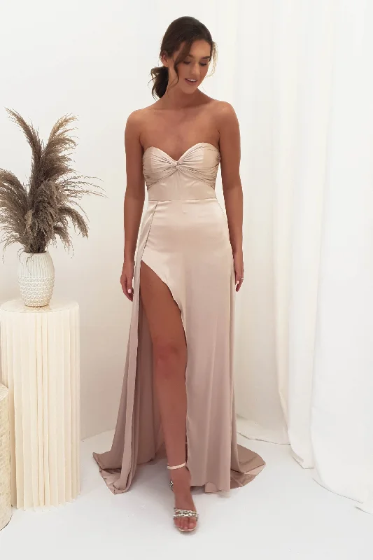 Maxi Dresses for Family Gatherings During HolidaysKrysta Soft Satin Long Strapless Gown | Champagne Maxi Dresses for Family Gatherings During HolidaysKrysta Soft Satin Long Strapless Gown | Champagne