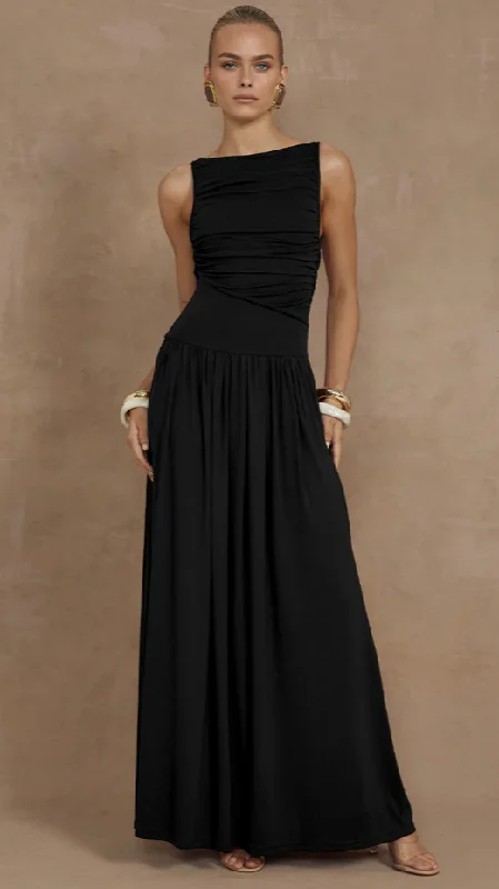 Maxi Dresses with Ruffled Trim for a Sweet and Girly LookNalla Maxi Dress - Black