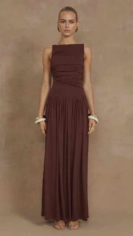 Short - Sleeved Maxi Dresses for Summer EveningsNalla Maxi Dress - Brown