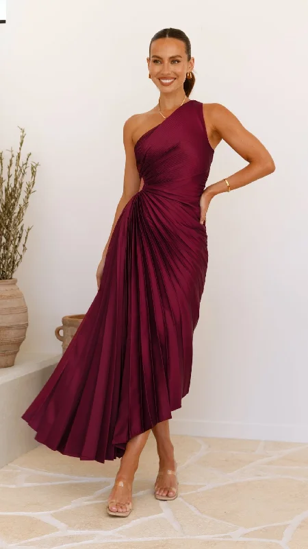 Maxi Dresses Suitable for Beachside WeddingsOlivia Maxi Dress - Wine