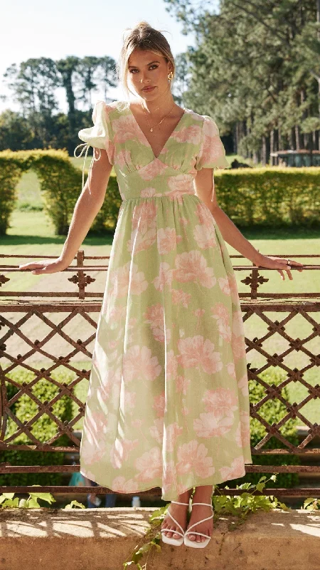 Maxi Dresses for Family Gatherings During HolidaysSarai Maxi Dress - Green Floral