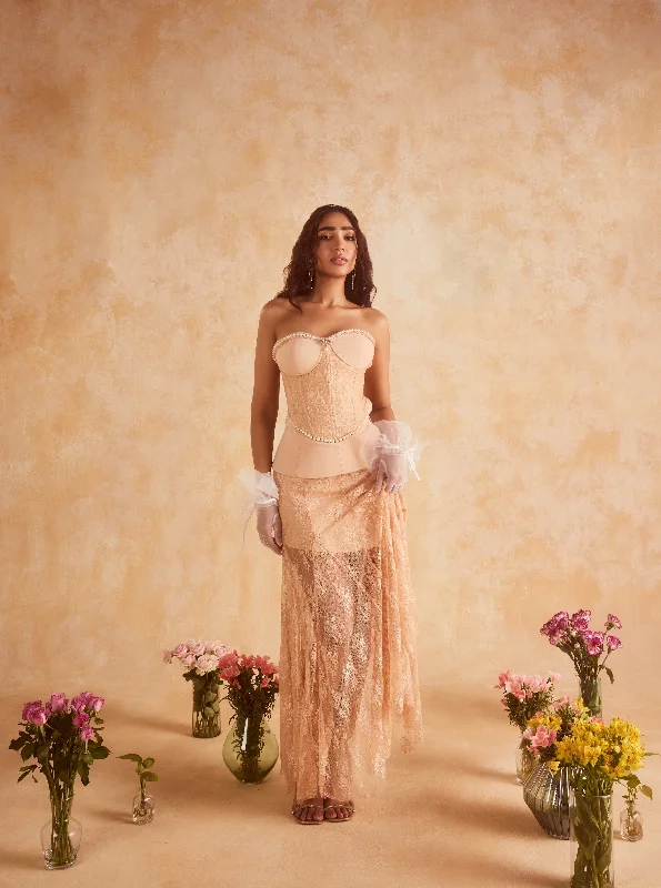 Party Dresses with Satin Trimmed Collar and Bow Back and Embroidered Skirt for Ladies' Classic and Intricate LookFlavia Beige Tube Corset & Mesh Maxi Skirt Party Dresses with Satin Trimmed Collar and Bow Back and Embroidered Skirt for Ladies' Classic and Intricate LookFlavia Beige Tube Corset & Mesh Maxi Skirt