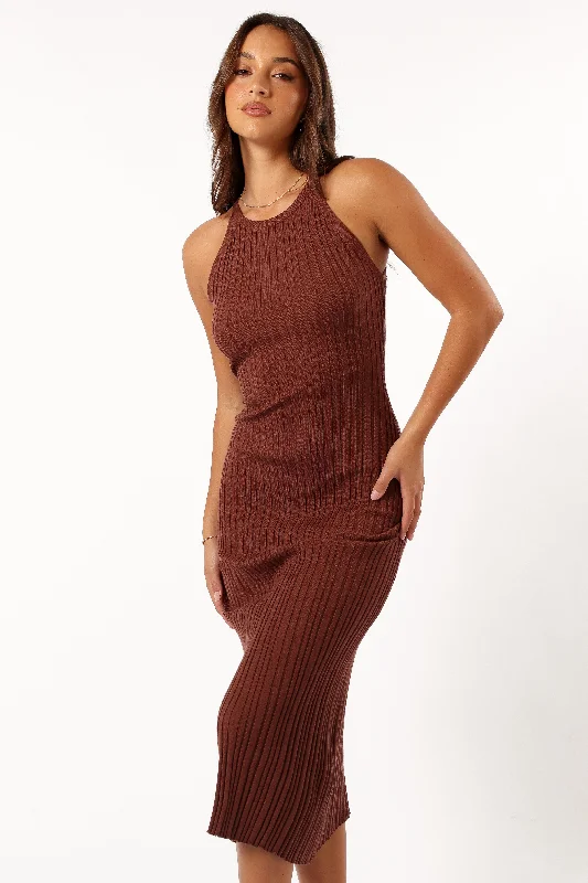 Party Dresses with Ruffled Sleeveless Top and Sequined Bodice and Tulle Skirt and Beaded Waistband for Ladies' Dramatic and Glamorous LookBrighton Maxi Dress - Chocolate Brown Party Dresses with Ruffled Sleeveless Top and Sequined Bodice and Tulle Skirt and Beaded Waistband for Ladies' Dramatic and Glamorous LookBrighton Maxi Dress - Chocolate Brown