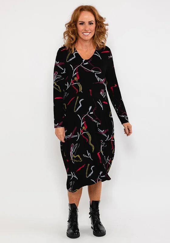 Midi dress for a photoshoot to create a stylish and memorable lookCapri Balloon Hem Midi Dress, Black Midi dress for a photoshoot to create a stylish and memorable lookCapri Balloon Hem Midi Dress, Black