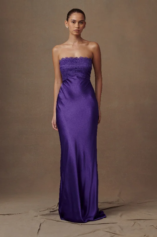 Party Dresses with Sequined Hearts and Ruffled Hem and Satin and Lace Combo and Bow at the Waist for Ladies' Romantic and Sweet LookDarcie Strapless Satin Maxi Dress - Deep Purple Party Dresses with Sequined Hearts and Ruffled Hem and Satin and Lace Combo and Bow at the Waist for Ladies' Romantic and Sweet LookDarcie Strapless Satin Maxi Dress - Deep Purple