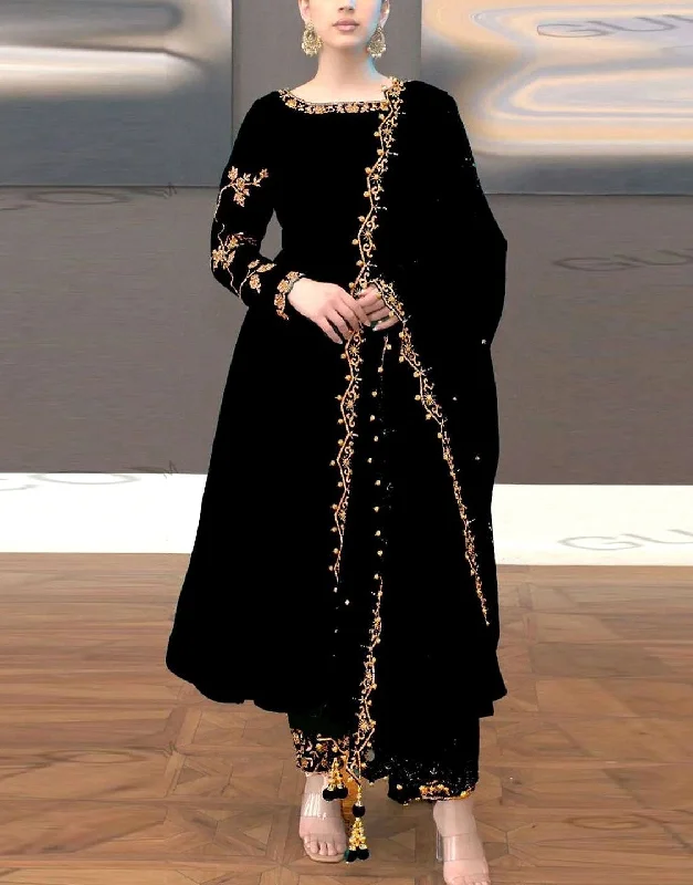 Party Dresses with Embroidered Birds and Sequined Floral Motifs for Ladies' Nature Inspired and Elegant LookDecent Embroidered Velvet Black Wedding Dress with Organza Dupatta (DZ17607) Party Dresses with Embroidered Birds and Sequined Floral Motifs for Ladies' Nature Inspired and Elegant LookDecent Embroidered Velvet Black Wedding Dress with Organza Dupatta (DZ17607)