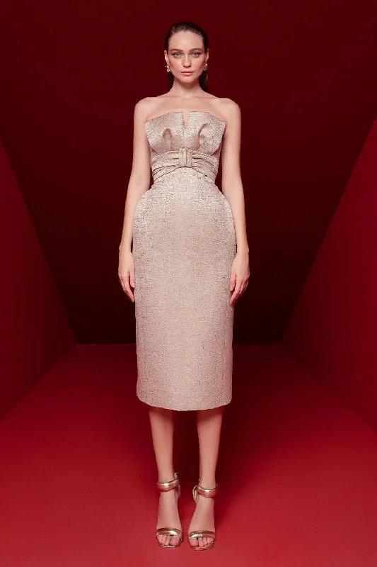 Elastic - waist midi dress for maximum comfort and flexibilityMichaela Pegged Sleeveless Brocade Midi Dress