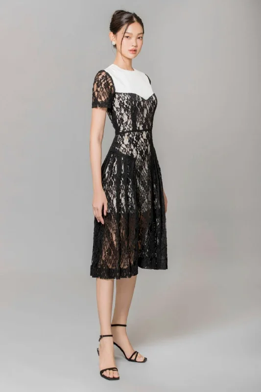 Hooded midi dress for a casual and cozy styleMiley A-line Side Pleated Cotton Lace Midi Dress Hooded midi dress for a casual and cozy styleMiley A-line Side Pleated Cotton Lace Midi Dress