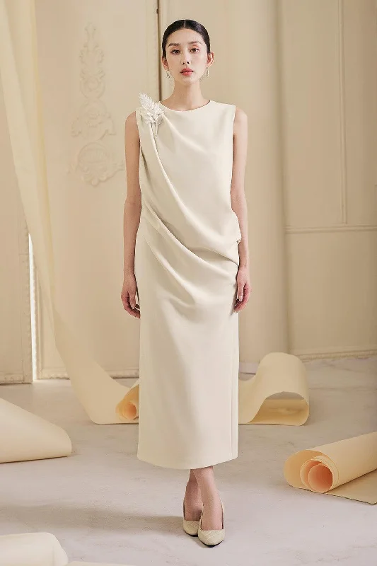 Maxi - length midi dress with a flowing silhouetteOlive Straight Jewel Neck Cotton Spandex Midi Dress