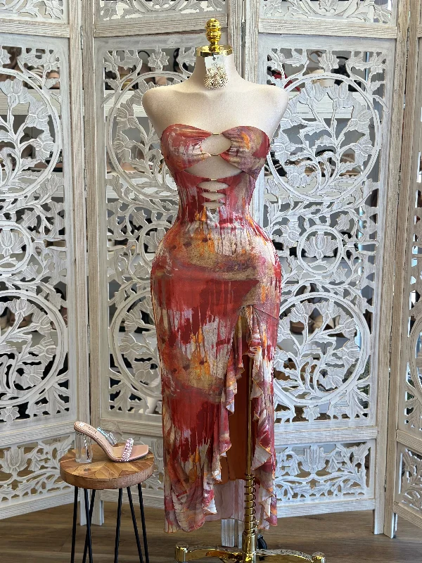 Party Dresses with Sheer Panels and Beaded Trim and Embroidered Paisley Patterns and Ruffled Hem for Ladies' Sultry and Exotic LookStrapless Cutout Tie Dye Dress - Estira, Stretchy Party Dresses with Sheer Panels and Beaded Trim and Embroidered Paisley Patterns and Ruffled Hem for Ladies' Sultry and Exotic LookStrapless Cutout Tie Dye Dress - Estira, Stretchy
