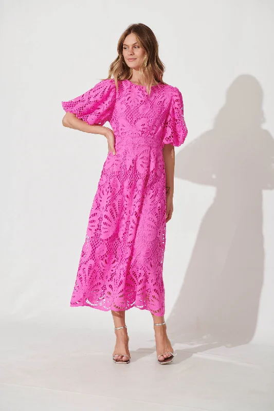 Taffeta Party Dresses with Pleated Bodice for Ladies' Structured and Formal LookTillie Lace Maxi Dress In Raspberry Taffeta Party Dresses with Pleated Bodice for Ladies' Structured and Formal LookTillie Lace Maxi Dress In Raspberry