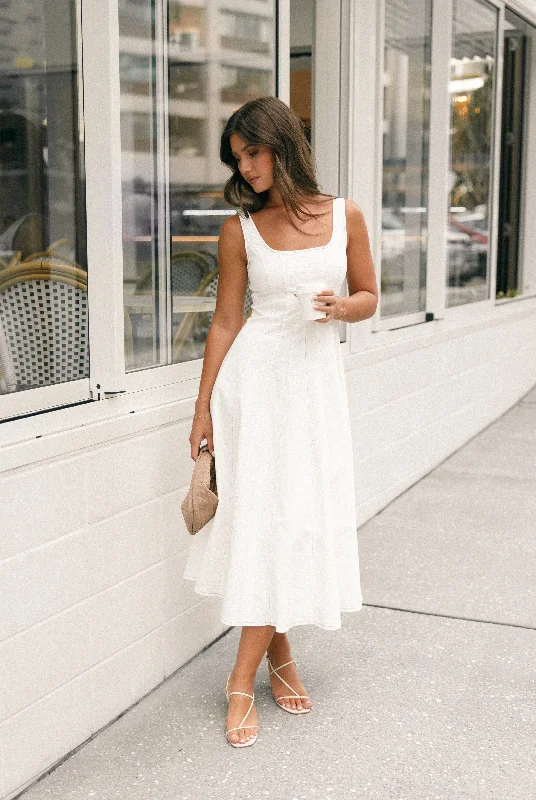 Cut - out midi dress for a daring and edgy lookUna Midi Dress - White