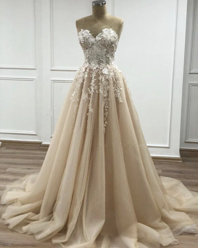 Cocktail - length wedding dress for a casual ceremonyGlamour Tulle Country Boho Wedding Dress Lace Sweetheart Corset Cocktail - length wedding dress for a casual ceremonyGlamour Tulle Country Boho Wedding Dress Lace Sweetheart Corset
