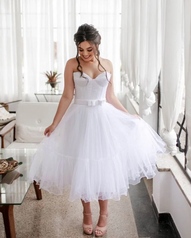 Cocktail - length wedding dress for a casual ceremonyTea Length Wedding Dress Sweetheart Corset Tulle Ruffles Cocktail - length wedding dress for a casual ceremonyTea Length Wedding Dress Sweetheart Corset Tulle Ruffles