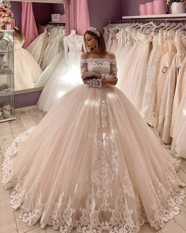 Silk - dupioni wedding dress for a luxurious feelBall Gown Off The Shoulder Wedding Dress Lace Embroidery Silk - dupioni wedding dress for a luxurious feelBall Gown Off The Shoulder Wedding Dress Lace Embroidery