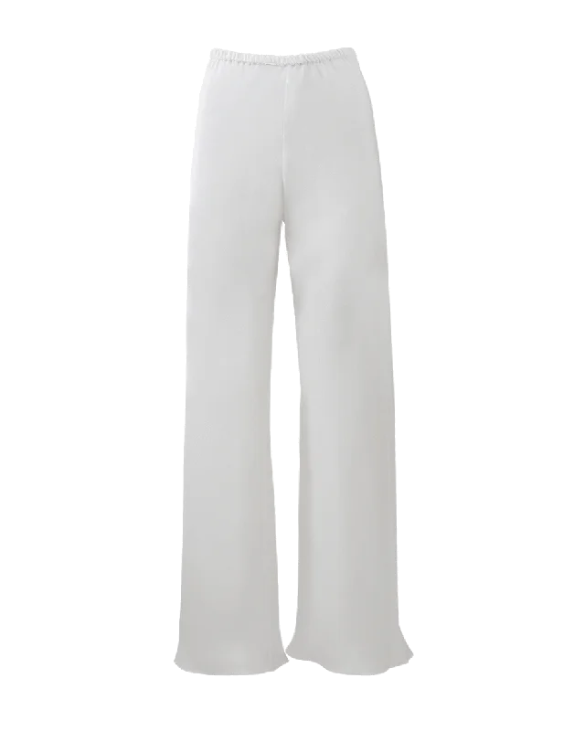 Solid color wide leg pants for women in a minimalist and stylish lookBias Wide Leg Pant Solid color wide leg pants for women in a minimalist and stylish lookBias Wide Leg Pant