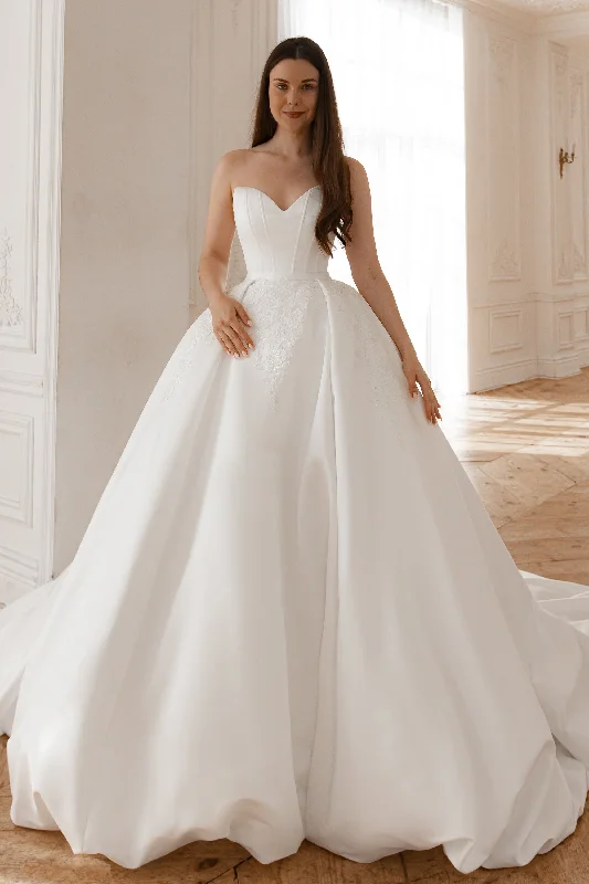 Maternity - friendly wedding dress for expecting brides2 in 1 Wedding Dress Steltella with The Detachable Skirt Maternity - friendly wedding dress for expecting brides2 in 1 Wedding Dress Steltella with The Detachable Skirt