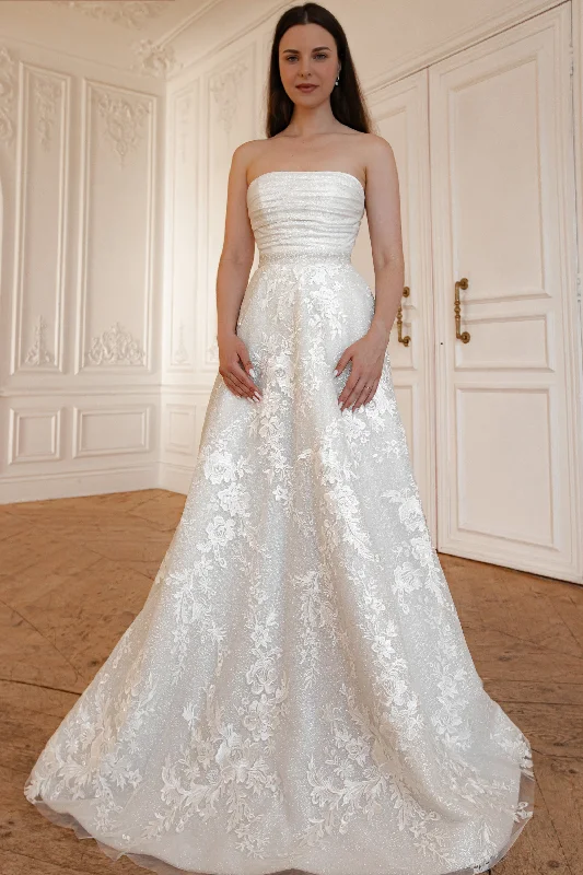 Sweetheart - neckline ball gown wedding dress2 in 1 Wedding Dress Ebba With Detachable Divon Skirt Sweetheart - neckline ball gown wedding dress2 in 1 Wedding Dress Ebba With Detachable Divon Skirt