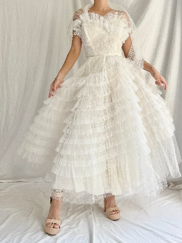 Maternity - friendly wedding dress for expecting brides1950s Tulle Layered Dress - XS Maternity - friendly wedding dress for expecting brides1950s Tulle Layered Dress - XS
