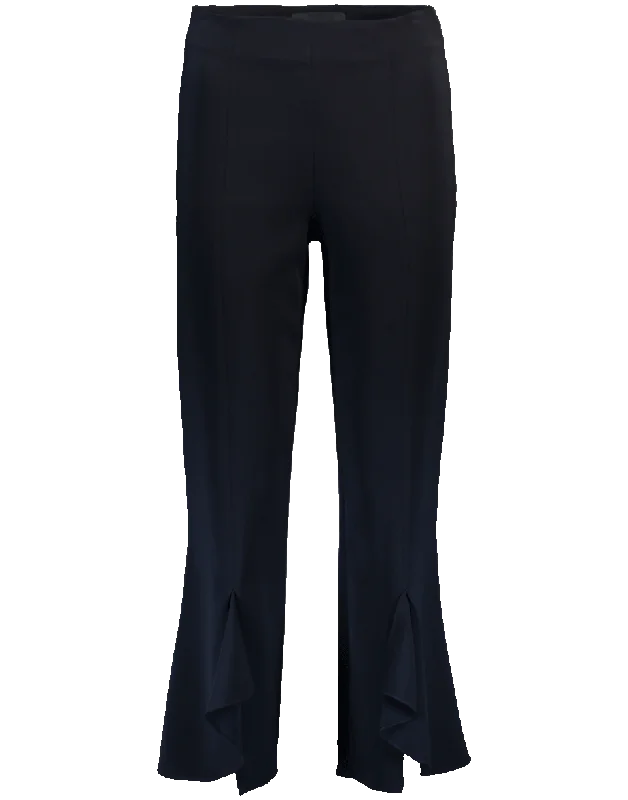 High waisted bootcut pants with belt loops for women in a flattering and adjustable styleJulianne Cropped Pant High waisted bootcut pants with belt loops for women in a flattering and adjustable styleJulianne Cropped Pant