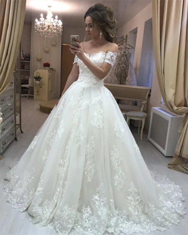 Indian - style wedding dress with intricate embroideryLace Embroidery Off Shoulder Tulle Wedding Dresses Princess Indian - style wedding dress with intricate embroideryLace Embroidery Off Shoulder Tulle Wedding Dresses Princess