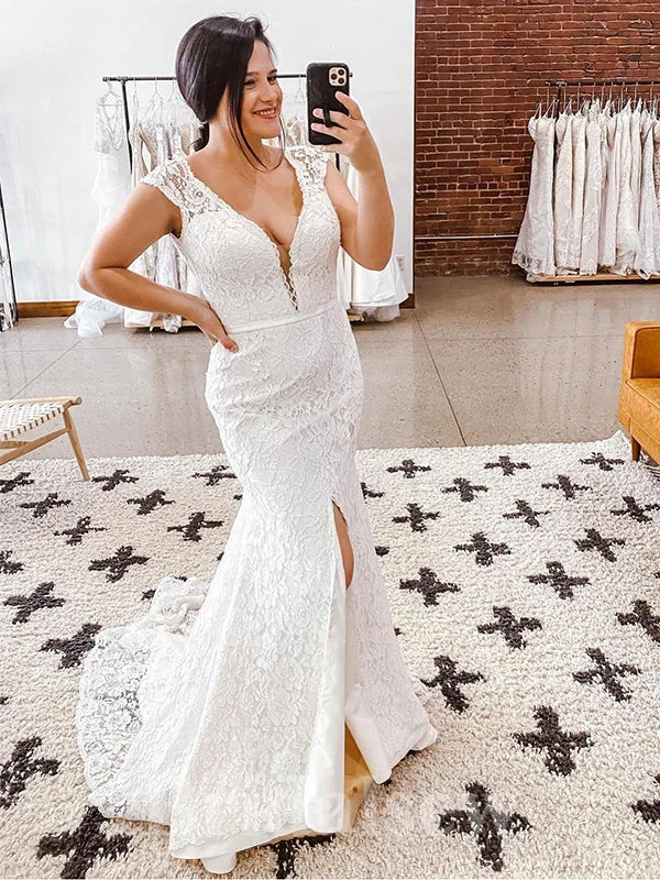 Square - neck wedding dress for a classic lookLace Newest Best Mermaid Classic Fitted Beach Vintage Long Wedding Dresses WD391 Square - neck wedding dress for a classic lookLace Newest Best Mermaid Classic Fitted Beach Vintage Long Wedding Dresses WD391