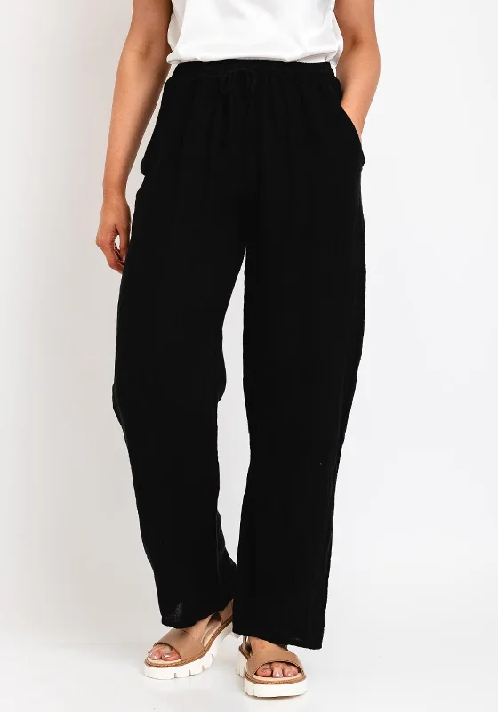 Culottes with wide leg and ruffled hem for women in a feminine and stylish styleSerafina Collection One Size Linen Wide Trouser, Black Culottes with wide leg and ruffled hem for women in a feminine and stylish styleSerafina Collection One Size Linen Wide Trouser, Black