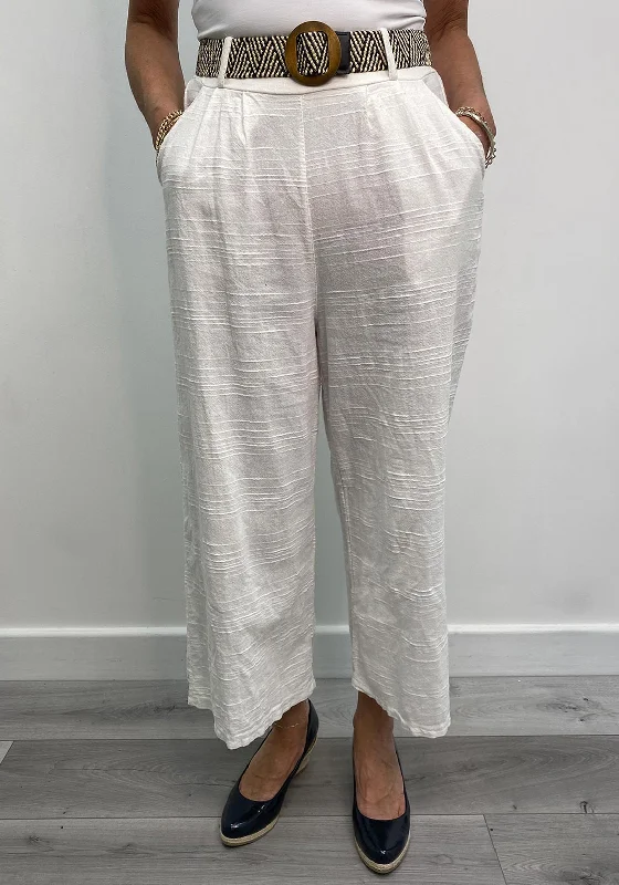 Cuffed pants for women in a stylish detailThe Serafina Collection One Size Wide Leg Crop Trouser, White Cuffed pants for women in a stylish detailThe Serafina Collection One Size Wide Leg Crop Trouser, White