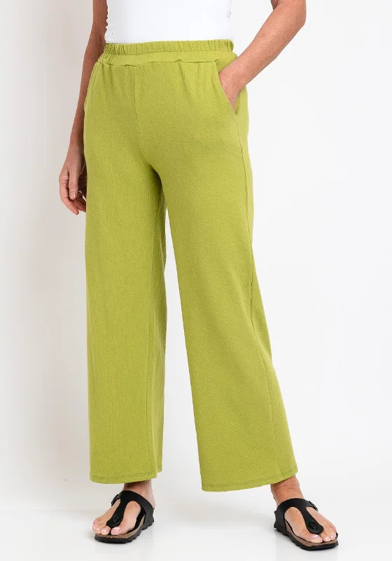 Flared pants for women to flatter the figureSerafina Collection One Size Wide Leg Trouser, Green Flared pants for women to flatter the figureSerafina Collection One Size Wide Leg Trouser, Green