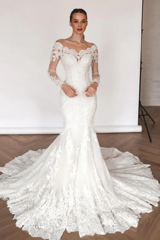 Plunging - neckline wedding dress for a bold lookMermaid Lace Wedding Dresses with Removable Train Plunging - neckline wedding dress for a bold lookMermaid Lace Wedding Dresses with Removable Train