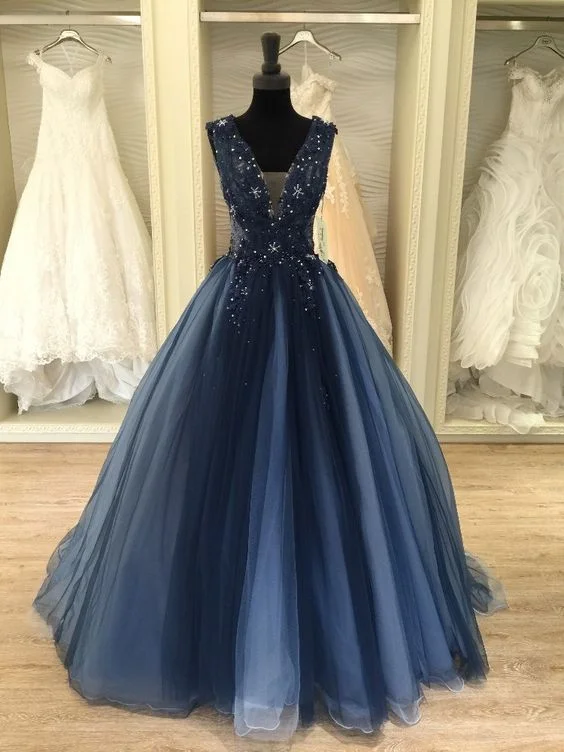 Luxury silk wedding dress with a trainNavy Ball Gown Wedding Dresses Prom Gown cg22447 Luxury silk wedding dress with a trainNavy Ball Gown Wedding Dresses Prom Gown cg22447