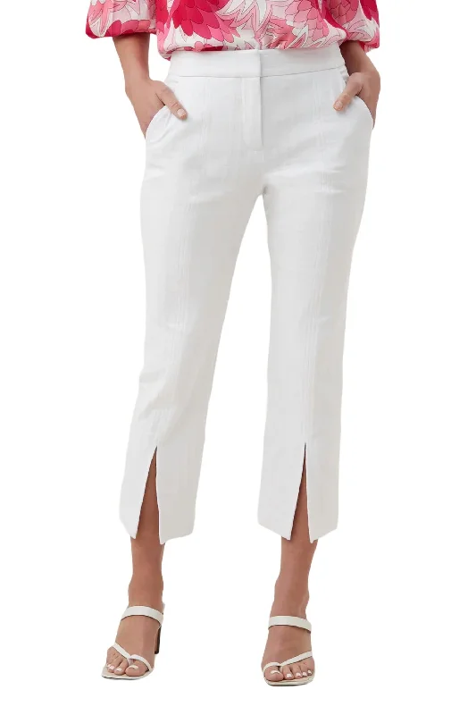 Flowy wide leg maxi pants for women in a beachy and romantic styleNorth Beach Pant In White Flowy wide leg maxi pants for women in a beachy and romantic styleNorth Beach Pant In White