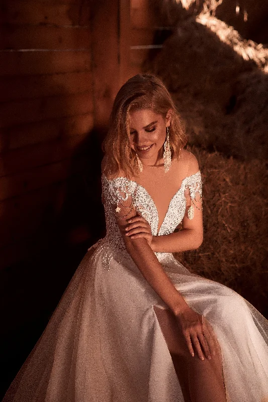 Military - inspired wedding dressOff-Shoulder Illusion Neckline Bohemian Wedding Dress Military - inspired wedding dressOff-Shoulder Illusion Neckline Bohemian Wedding Dress