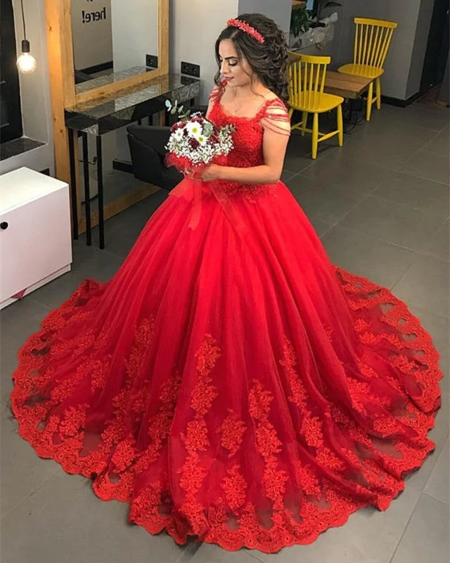 Bridal couture wedding dress by famous designerPearl Beaded Straps Tulle And Lace Ball Gown Wedding Dresses Bridal couture wedding dress by famous designerPearl Beaded Straps Tulle And Lace Ball Gown Wedding Dresses