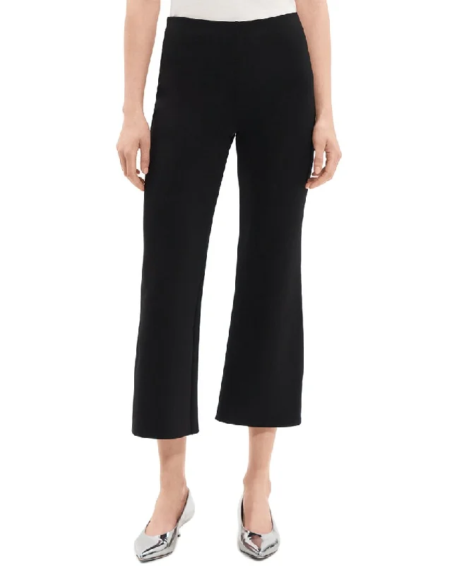 High waisted cargo wide leg pants for women in a practical and stylish styleTheory Kick Pant High waisted cargo wide leg pants for women in a practical and stylish styleTheory Kick Pant