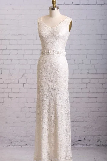 Satin - and - lace combination wedding dressV-Neck Sleeveless Sheath With Bow And Beaded Belt Satin - and - lace combination wedding dressV-Neck Sleeveless Sheath With Bow And Beaded Belt