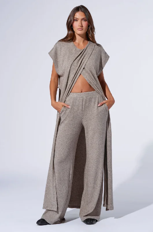 Solid color wide leg pants for women in a minimalist and stylish lookVIBE OUT FLARE LEG KNIT PANT IN GREY Solid color wide leg pants for women in a minimalist and stylish lookVIBE OUT FLARE LEG KNIT PANT IN GREY