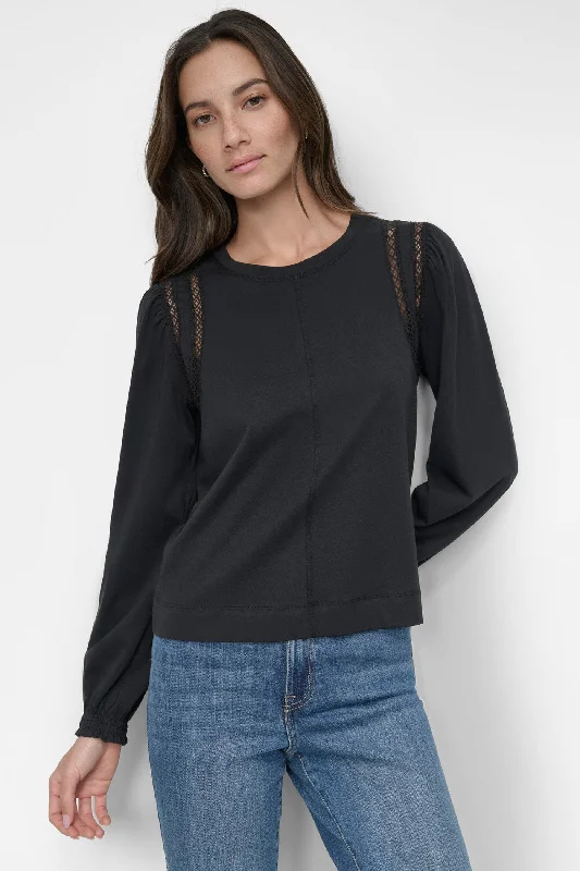 Women's T - shirt with a color - changing yarnEYELET ARMHOLE PUFF BRACELET SLEEVE TEE Women's T - shirt with a color - changing yarnEYELET ARMHOLE PUFF BRACELET SLEEVE TEE