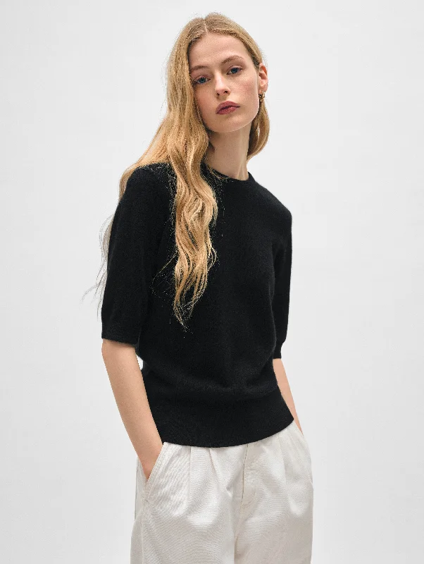 Women's T - shirt with a patch pocketCashmere Elbow Sleeve Tee