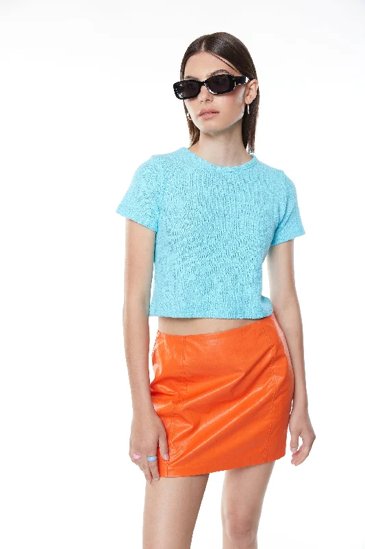 Plaid women's T - shirt for a preppy lookKNIT CROPPED TEE