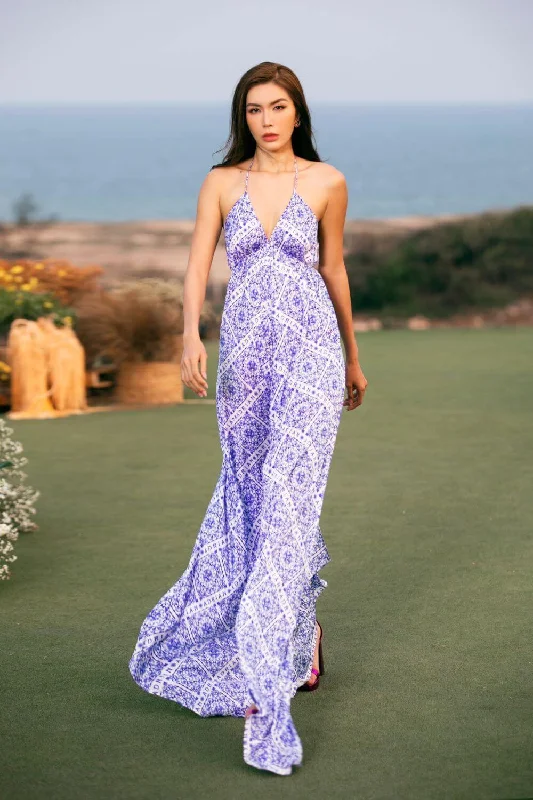 Dresses with Bell Sleeves for Ladies' Playful and Feminine LookLena Empire Halter Neck Latin Silk Maxi Dress Dresses with Bell Sleeves for Ladies' Playful and Feminine LookLena Empire Halter Neck Latin Silk Maxi Dress
