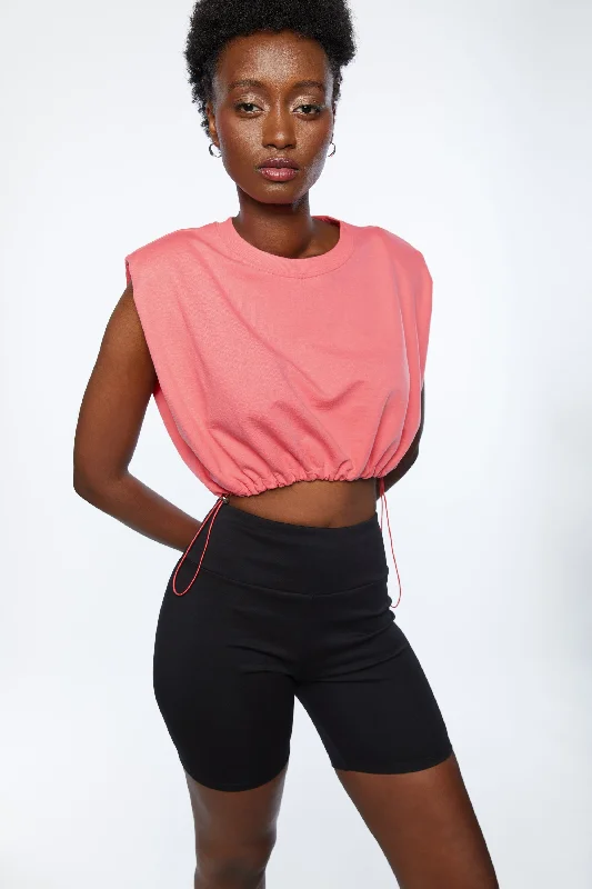 Scoop neck women's T - shirt for a casual lookSLEEVELESS CREWNECK TEE