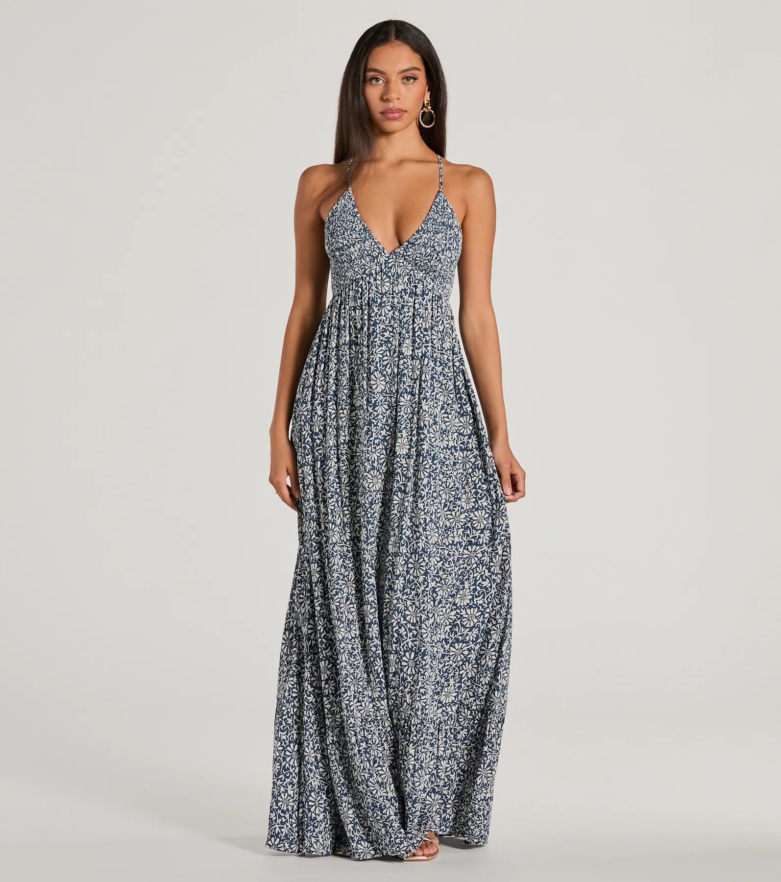 Dresses with Metallic Studs for Ladies' Edgy StyleStroll The Beach V-Neck Floral Paisley Maxi Dress Dresses with Metallic Studs for Ladies' Edgy StyleStroll The Beach V-Neck Floral Paisley Maxi Dress