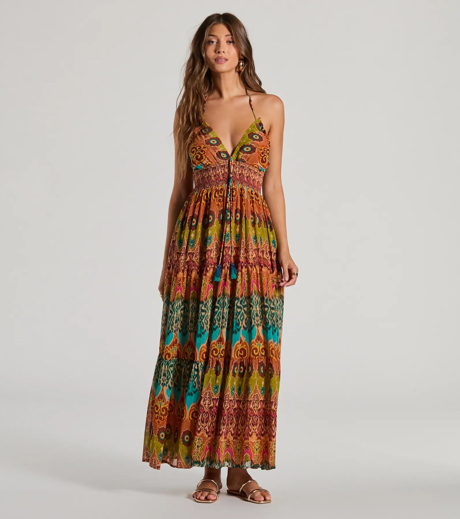 High Neck Chiffon Dresses for Ladies' Modest StyleSummer Dreams Halter V-Neck Boho Chiffon Maxi Dress High Neck Chiffon Dresses for Ladies' Modest StyleSummer Dreams Halter V-Neck Boho Chiffon Maxi Dress