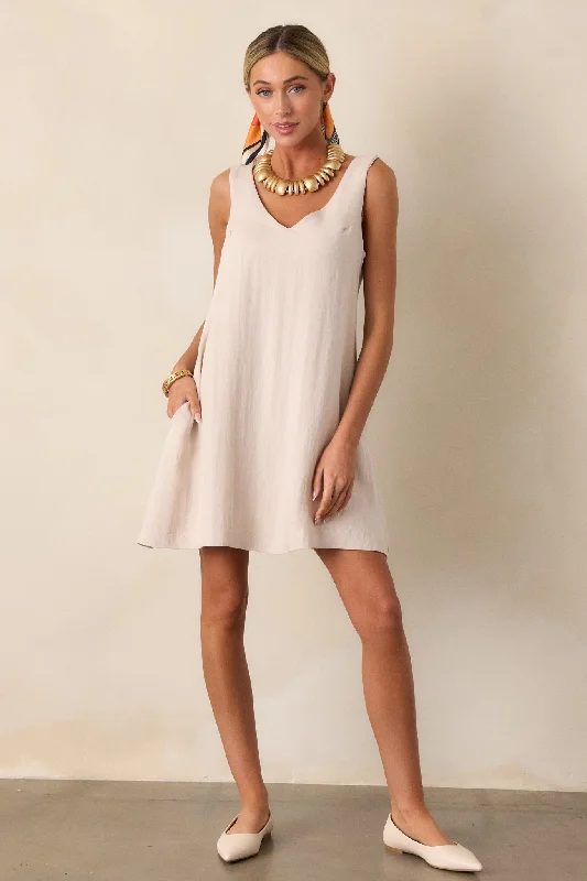 Long Dresses with Side Slit for Ladies' Mobility and StyleWandering Mind Ivory Sleeveless Mini Shift Dress Long Dresses with Side Slit for Ladies' Mobility and StyleWandering Mind Ivory Sleeveless Mini Shift Dress