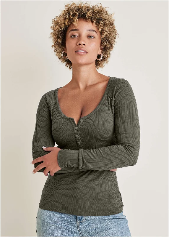 Printed women's T - shirt with a nautical - themed patternLong Sleeve Henley Tee - Olive Printed women's T - shirt with a nautical - themed patternLong Sleeve Henley Tee - Olive